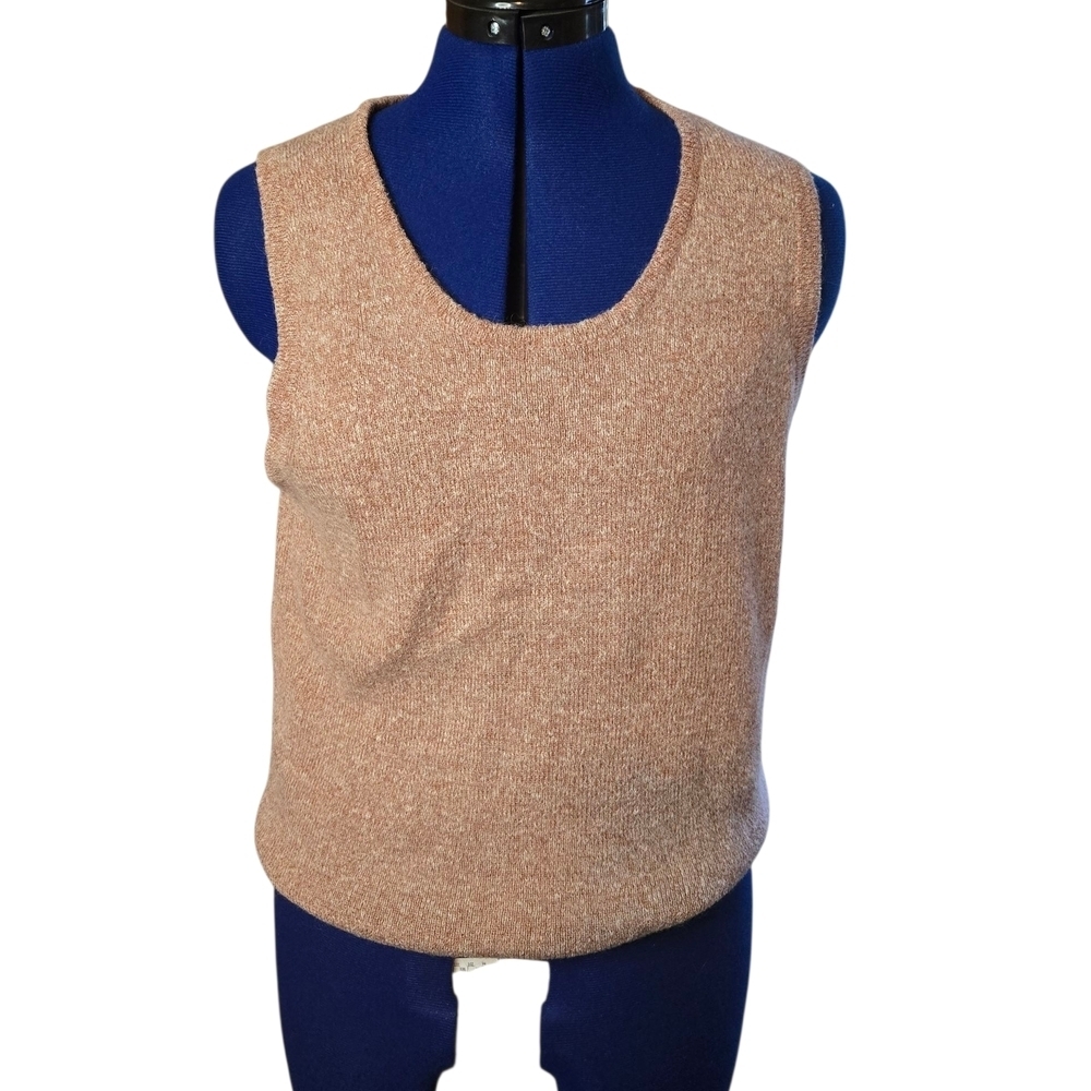Dove Creek Women's Scoop Neck Sleeveless Sweater in Tan Size XL